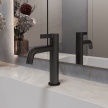 Смеситель для раковины Vincea Villa VBF-1VL1MB, чёрный матовый